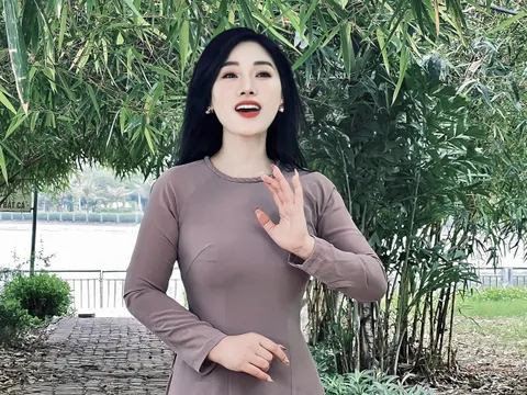 Điều ít biết về Thượng tá, NSƯT Hương Giang - cháu ruột nhạc sĩ An Thuyên